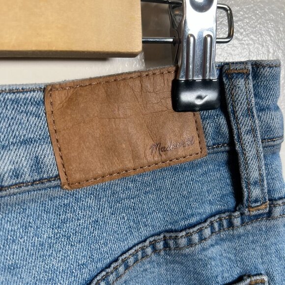 Madewell 11" High Rise Flare Jeans Size 28 Caine Wash Blue Denim Retro - Picture 9 of 12